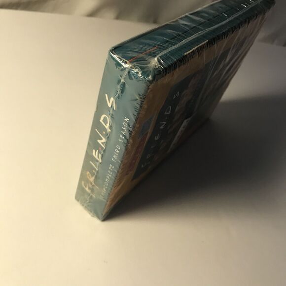 F.r.i.e.n.d.s 3rd TV Season DVD 15 yrs Celebration Stiller Selleck Crystal New - Picture 4 of 6